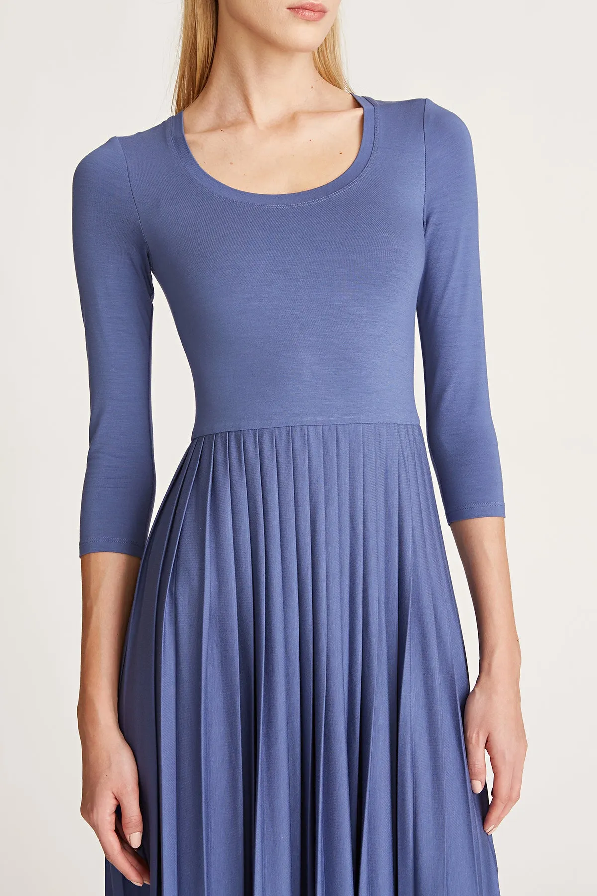 Amy Pleated T-Dress