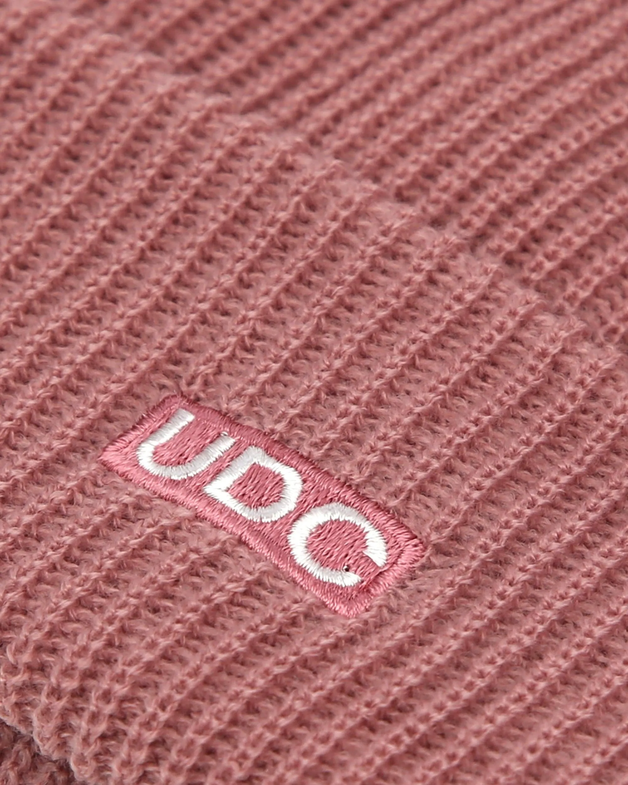BEANIE / LONG TAIL / BOX LOGO / I PINK