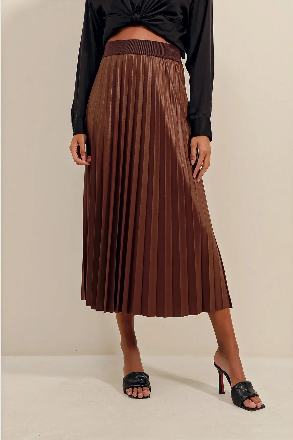 BGD Women Faux Leather Pleated Skirt - Brown - Avondale