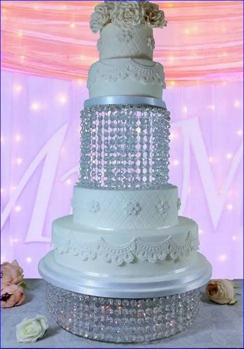 Crystal cake stand Faux Crystal, chandelier style cake holder. by Crystal wedding uk