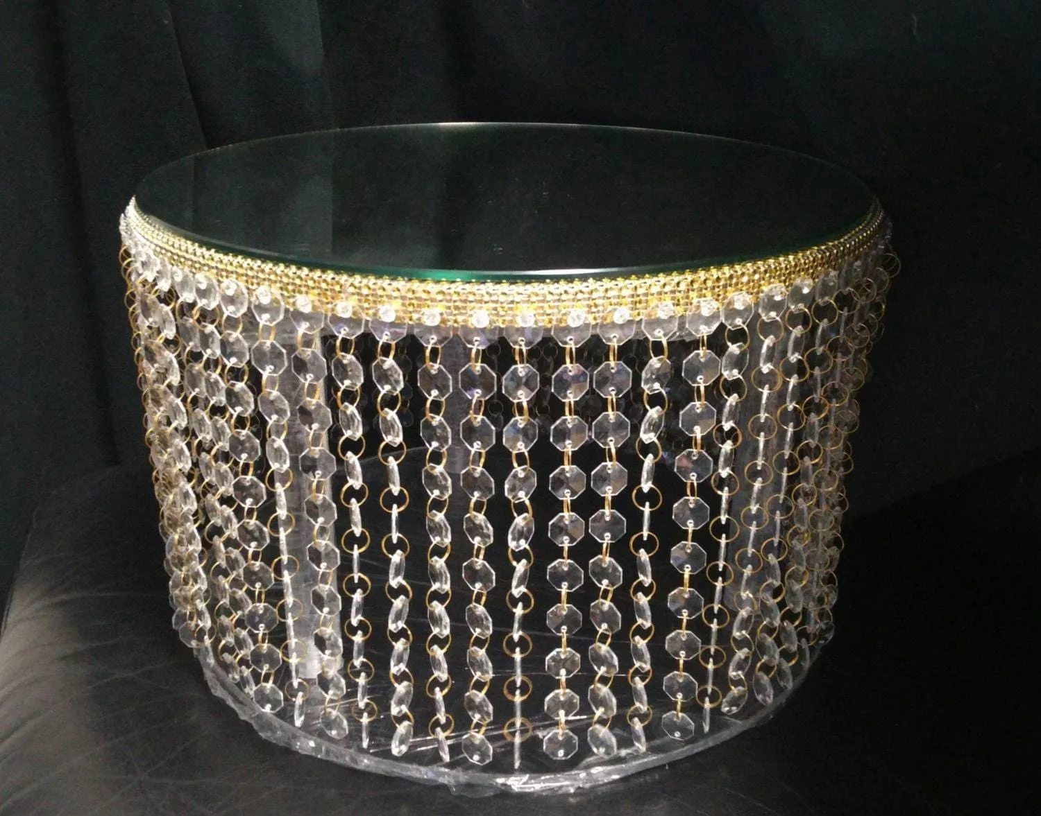 Crystal cake stand Faux Crystal, chandelier style cake holder. by Crystal wedding uk