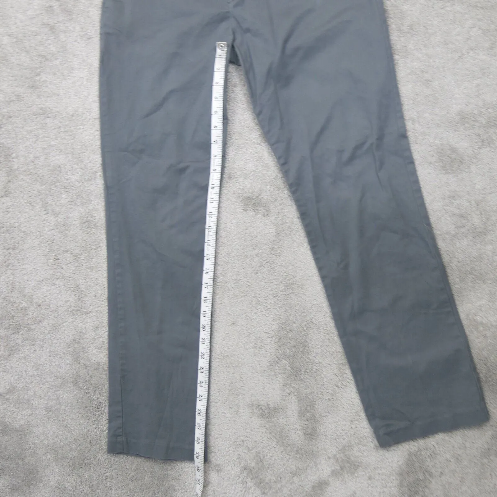 GAP Mens Straight Leg Chino Pant Mid Rise Slash Pocket Solid Slate Gray Size 8