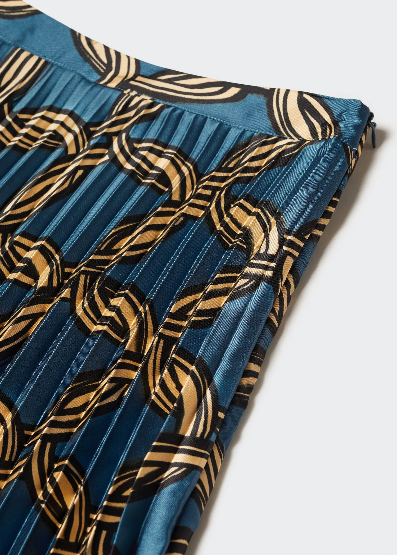Geometric print pleated skirt