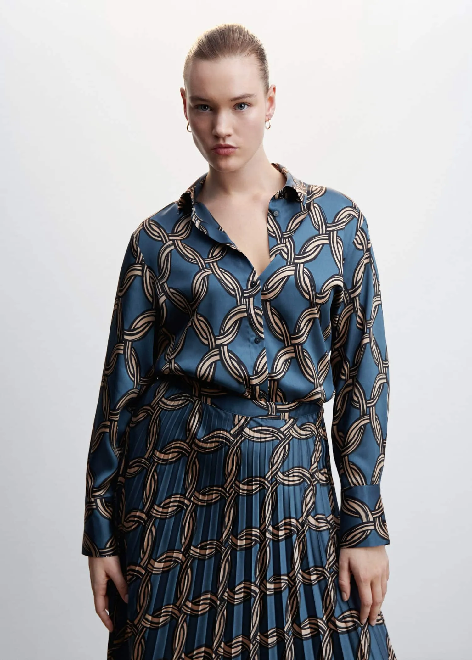 Geometric print pleated skirt