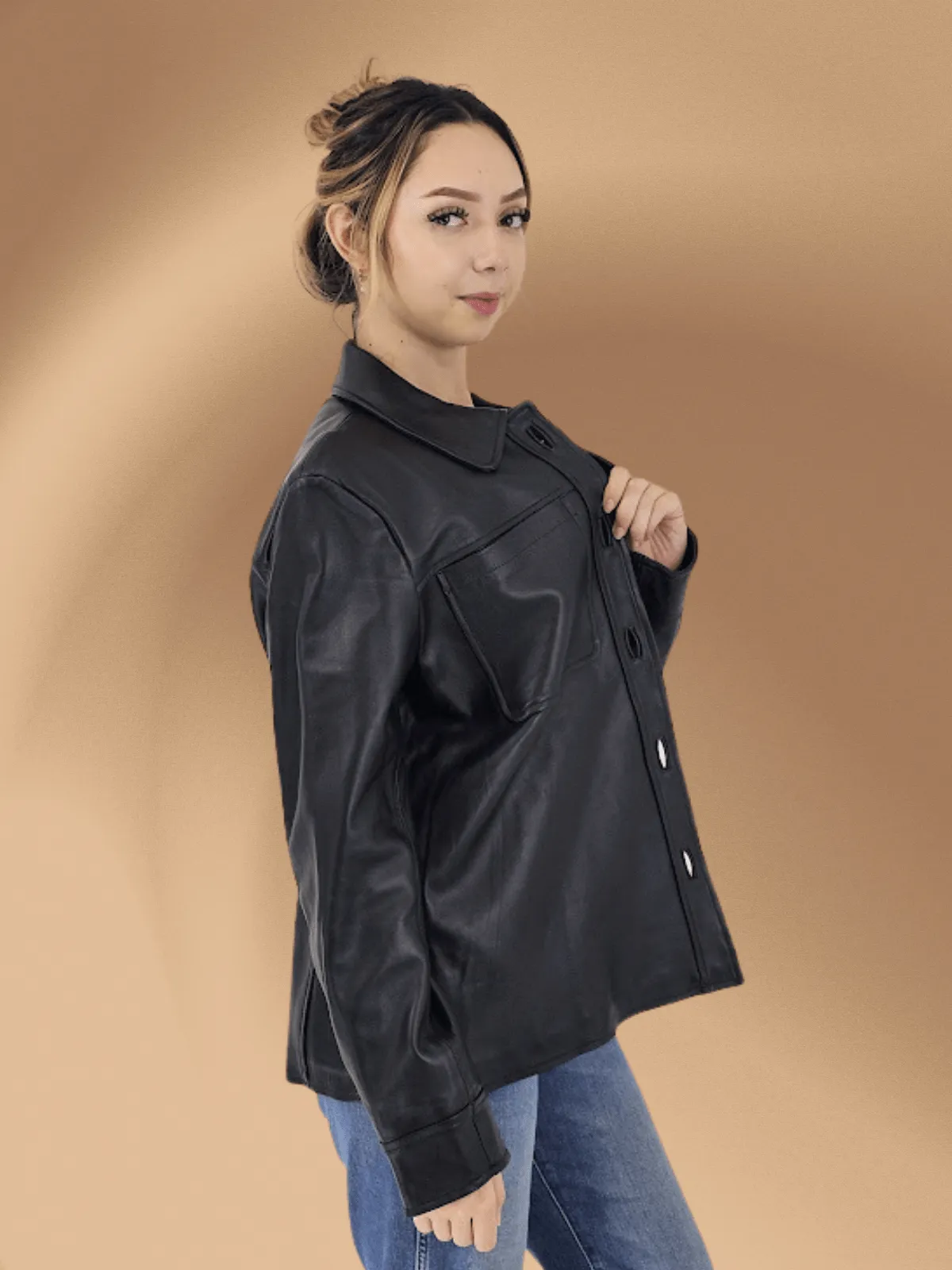 Handcrafted Oversized Women's Sheepskin Leather Jacket – Classic Black, Stylish & Versatile