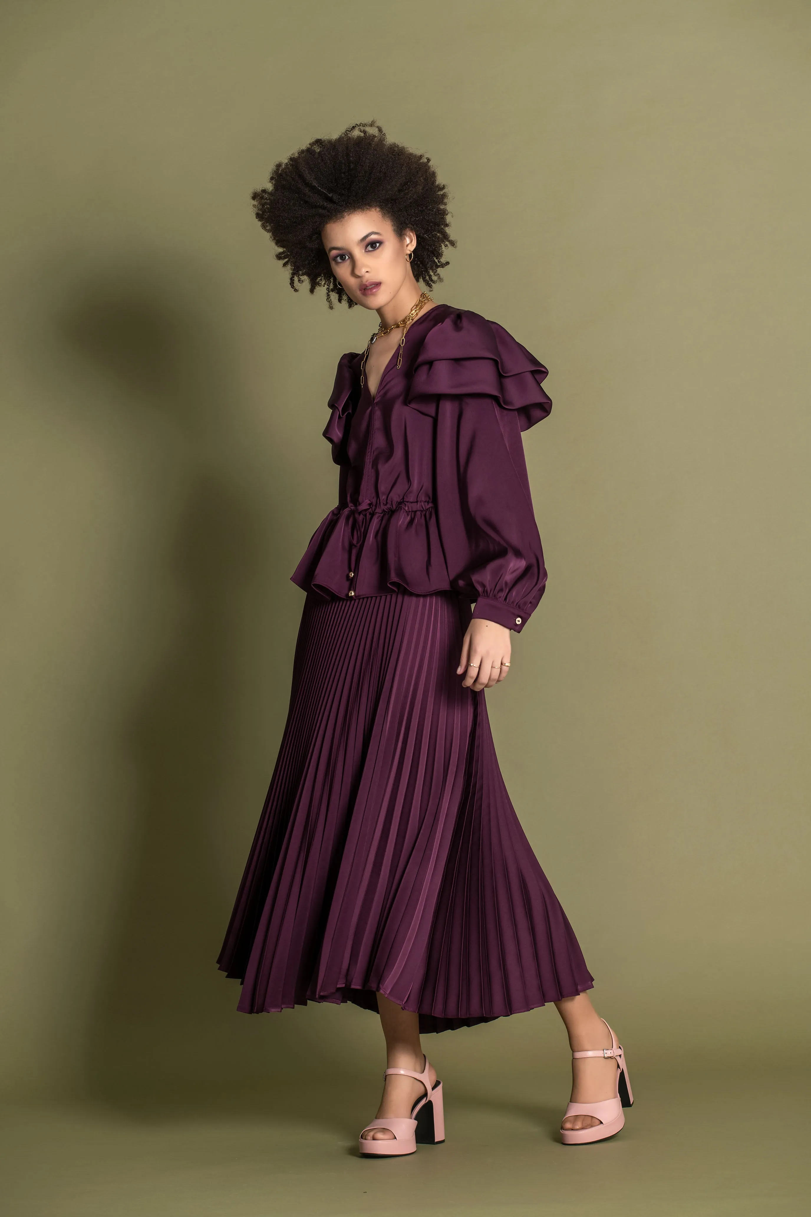 PLEATED SATIN SKIRT