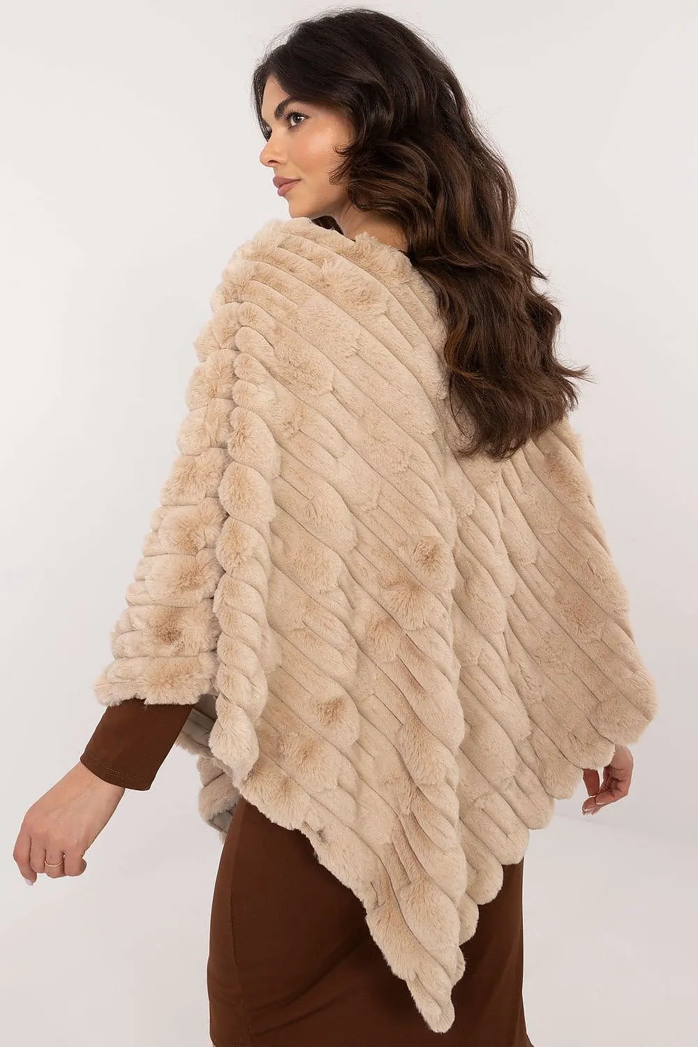 Poncho model 203197 AT