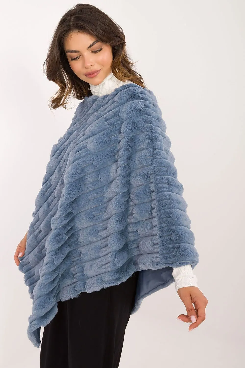Poncho model 203197 AT