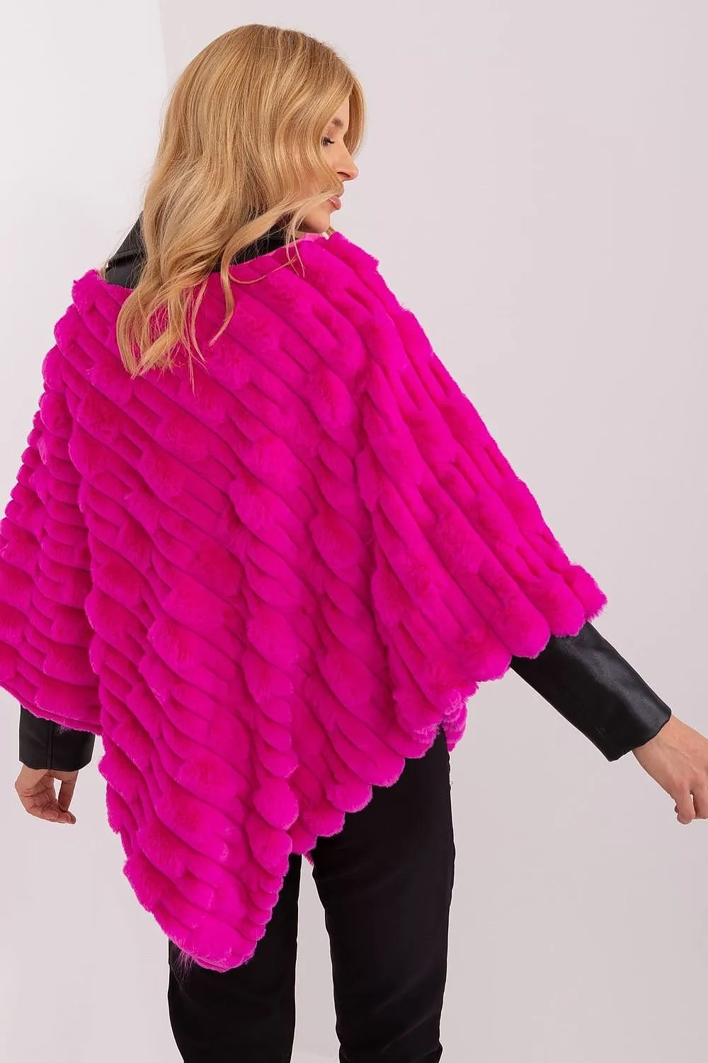 Poncho model 203197 AT