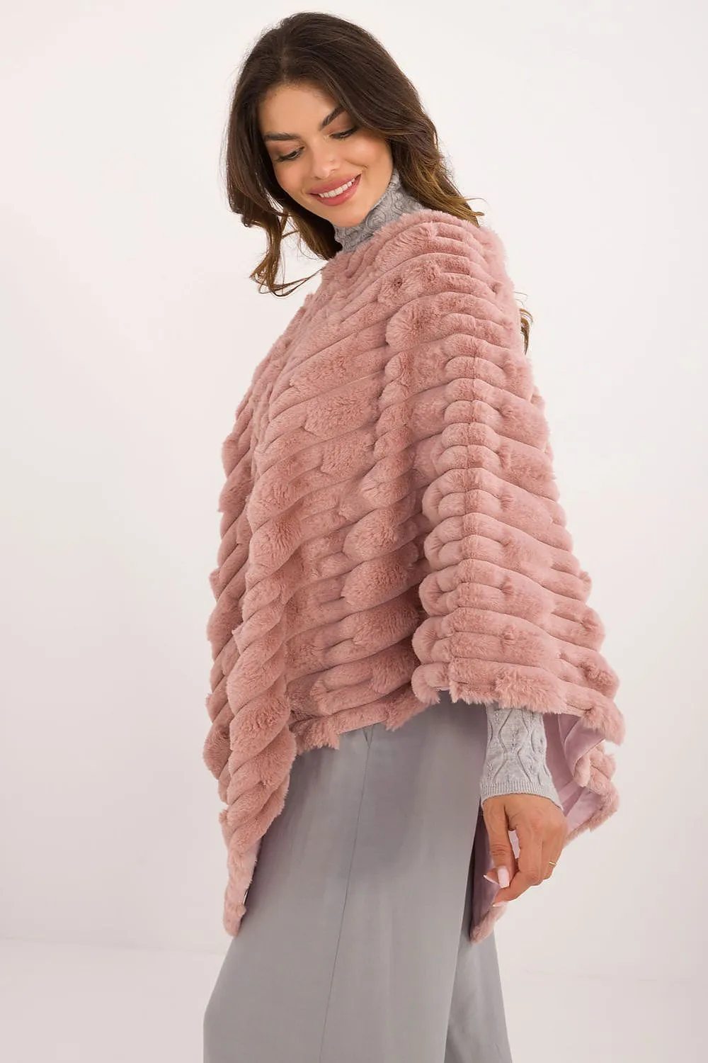 Poncho model 203197 AT