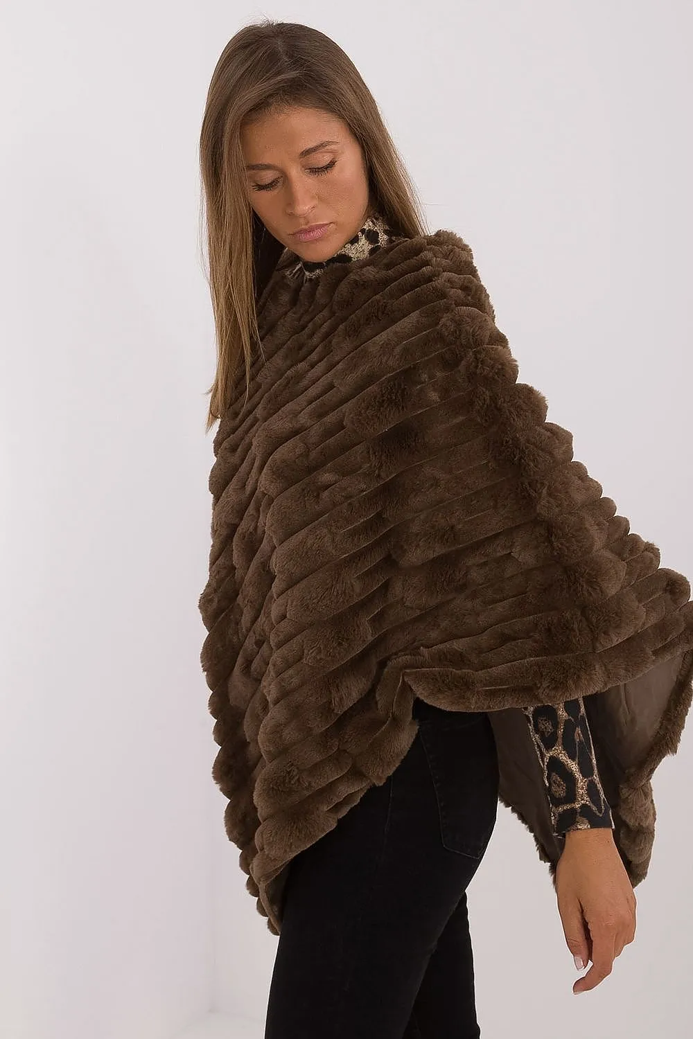 Poncho model 203197 AT