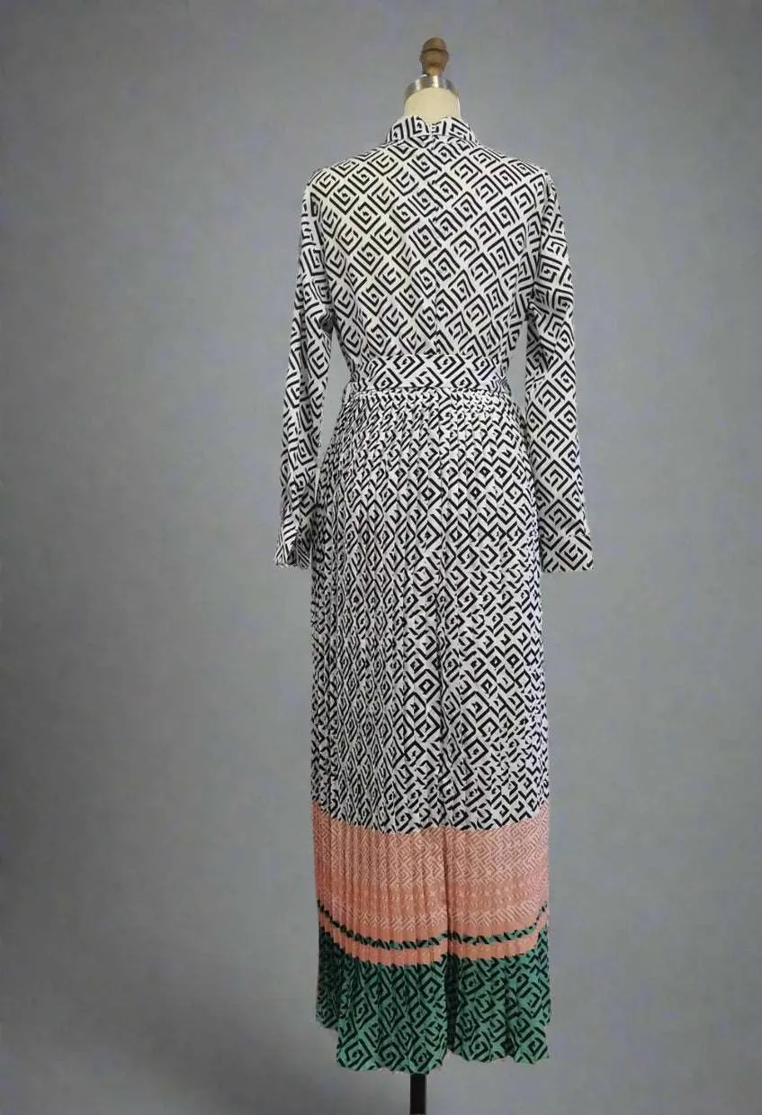 Women's Elegant Long Pleated Dress