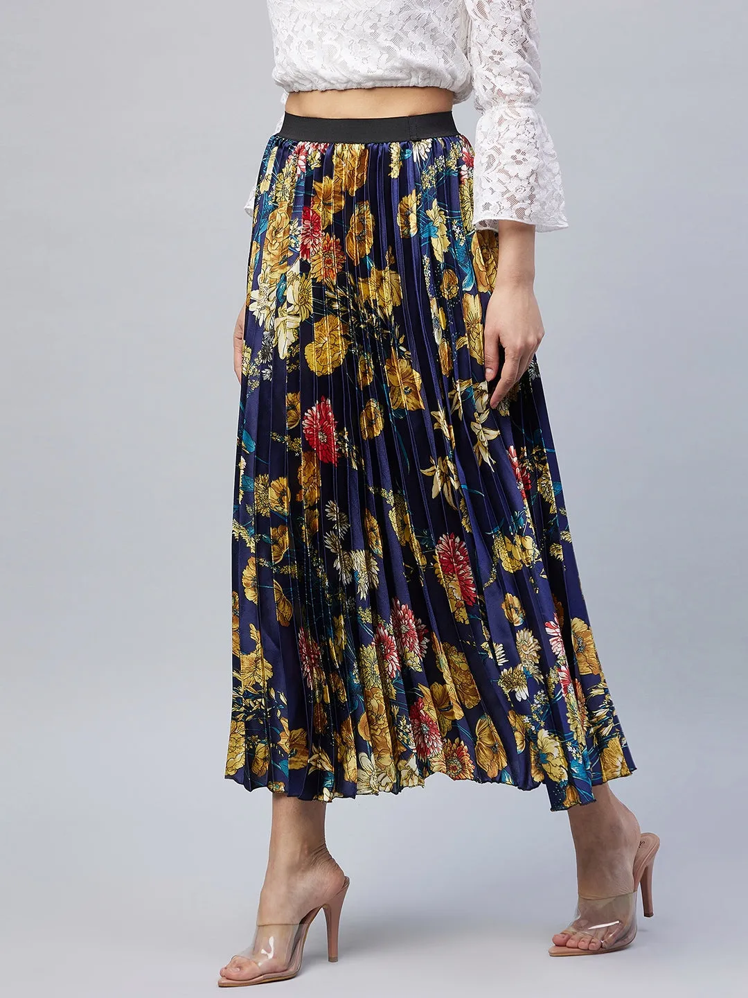 Women's Satin Pleated Skirt With Floral Print - Stylestone