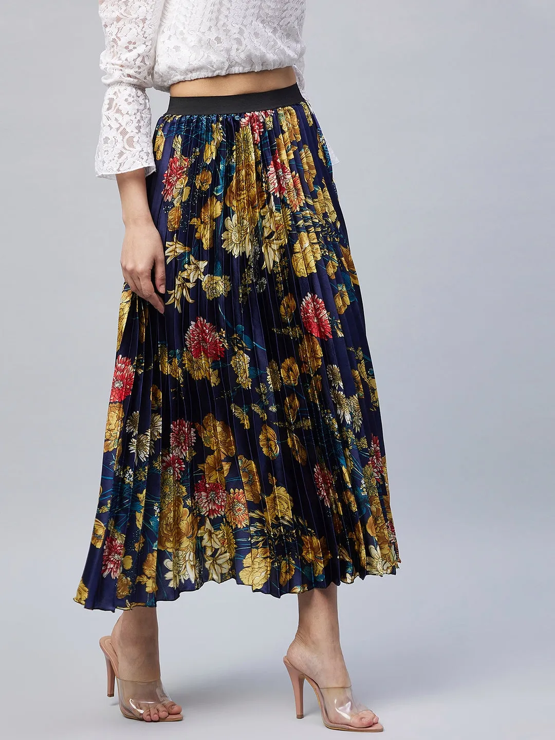 Women's Satin Pleated Skirt With Floral Print - Stylestone