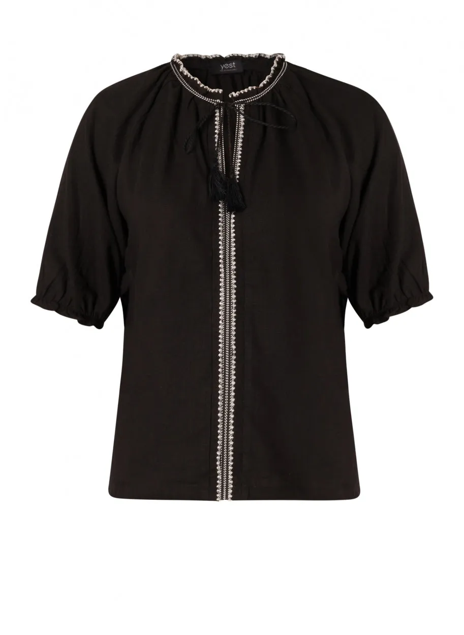 Yesta Blouse Hadjer